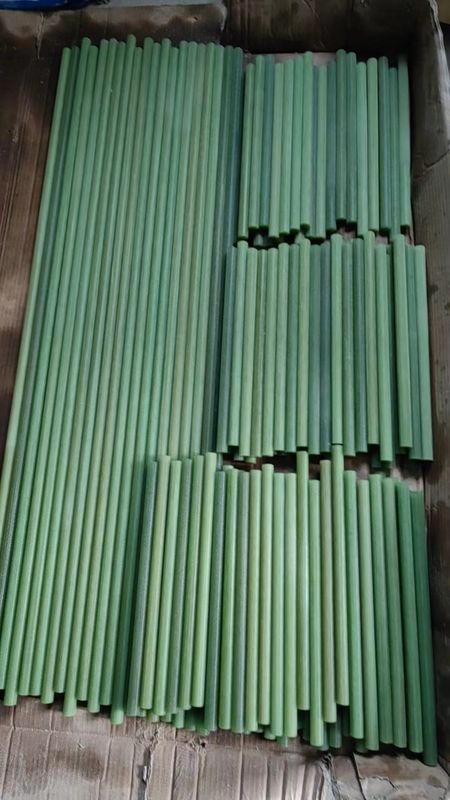 FRP Kích thước M6 Bolt Kháng ăn mòn Metric Thread Fiberglass Bolt